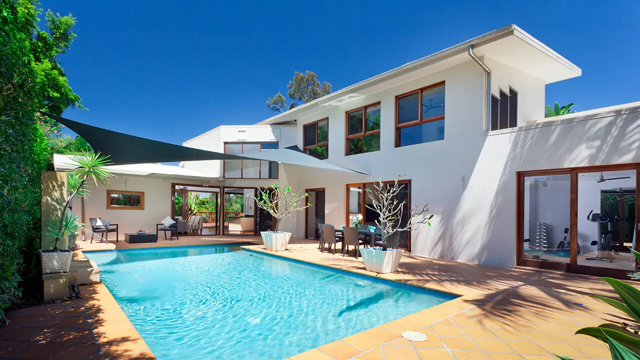 Crafting Your Villa Vacation Budgeting Palette