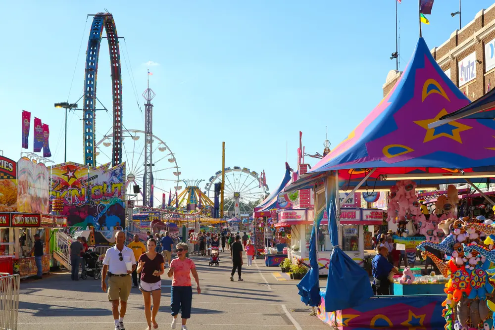 Seasonal Festival Benefits for Arts Communities